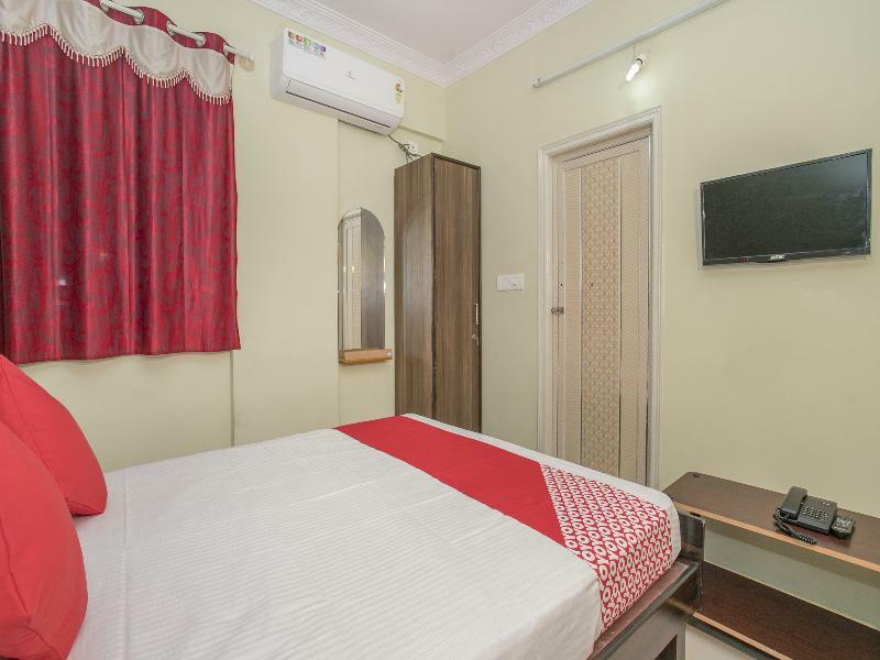 Sri Balaji Guest House Bangalore Exterior photo